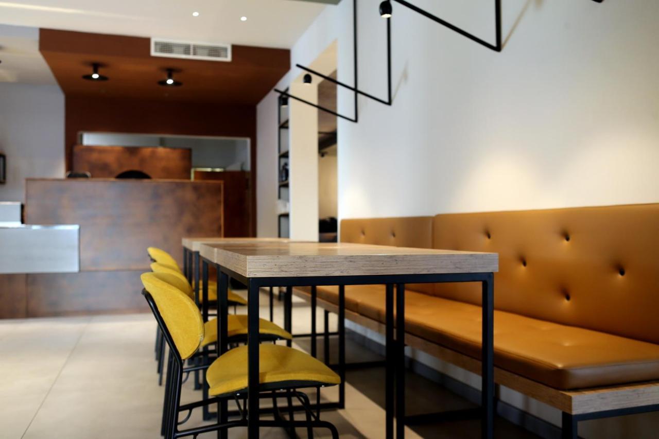 Meg Lifestyle Hotel & Apartaments Riccione Dış mekan fotoğraf