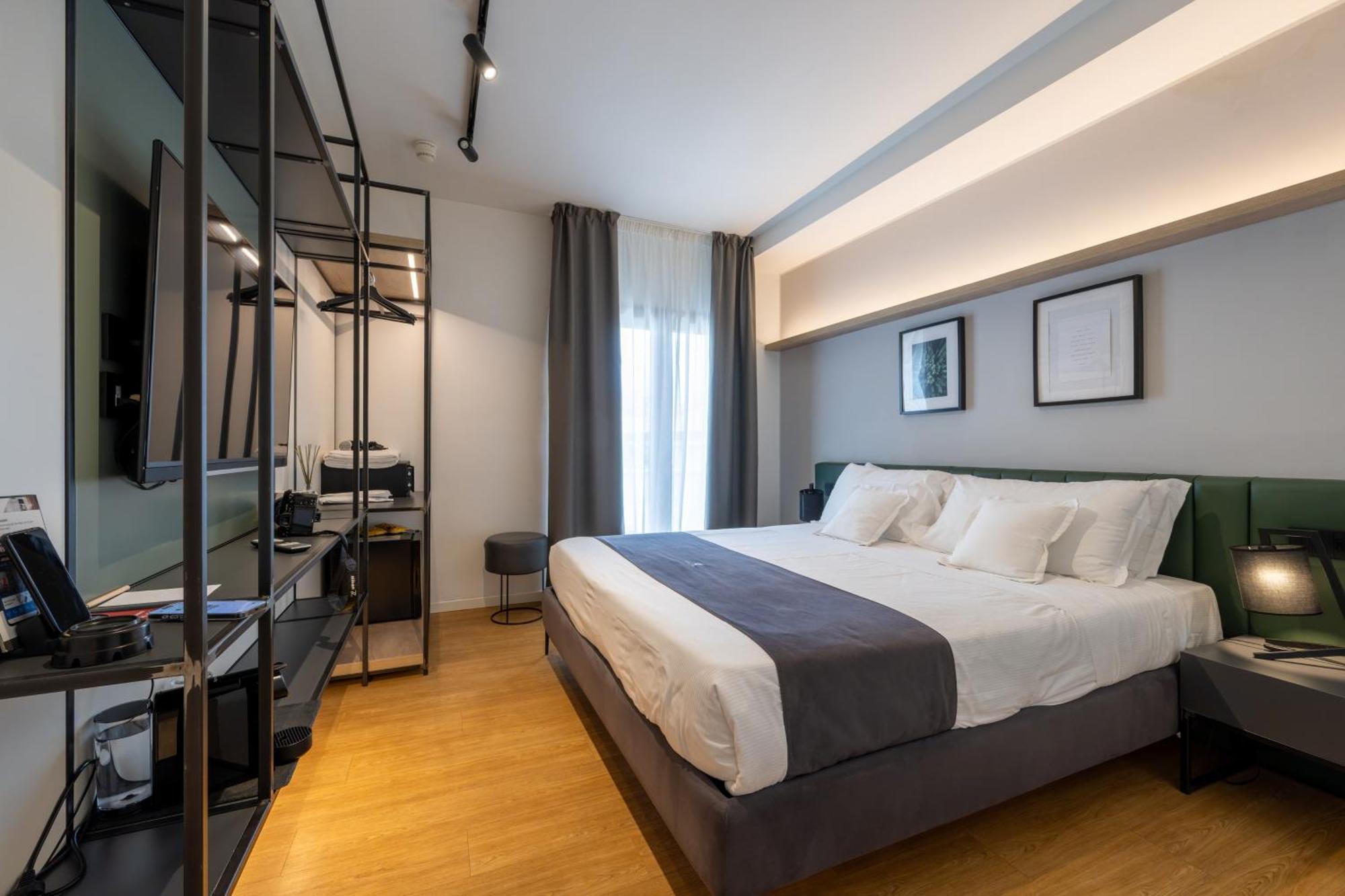 Meg Lifestyle Hotel & Apartaments Riccione Dış mekan fotoğraf